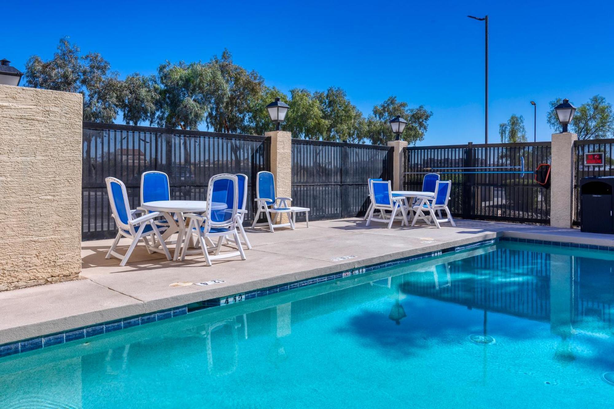 Baymont By Wyndham Casa Grande Hotel Exterior foto