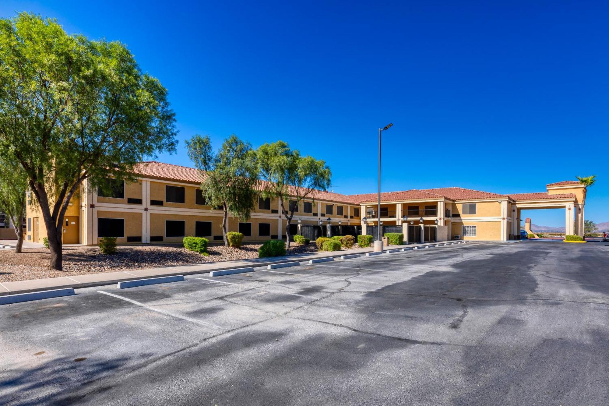 Baymont By Wyndham Casa Grande Hotel Exterior foto